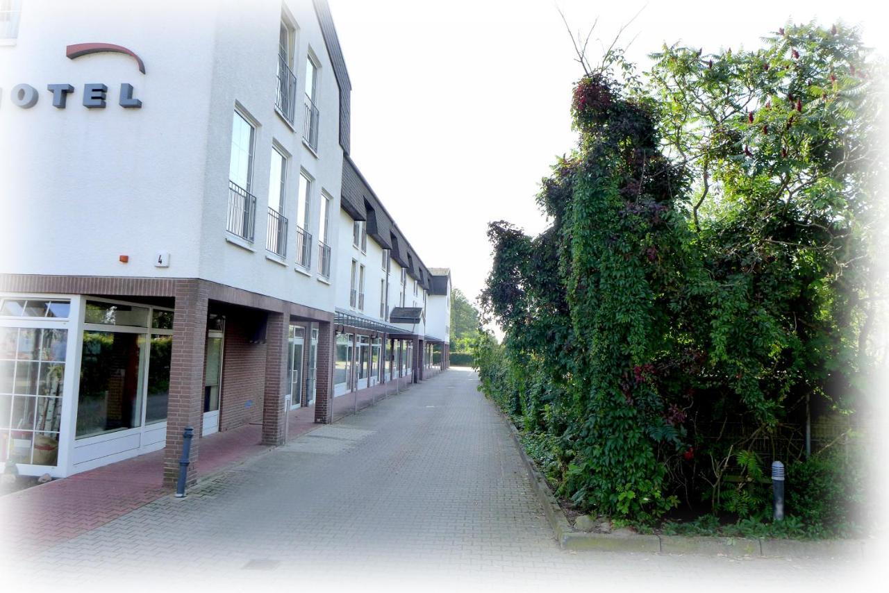 Hotel Lindenberger Hof Ahrensfelde Εξωτερικό φωτογραφία