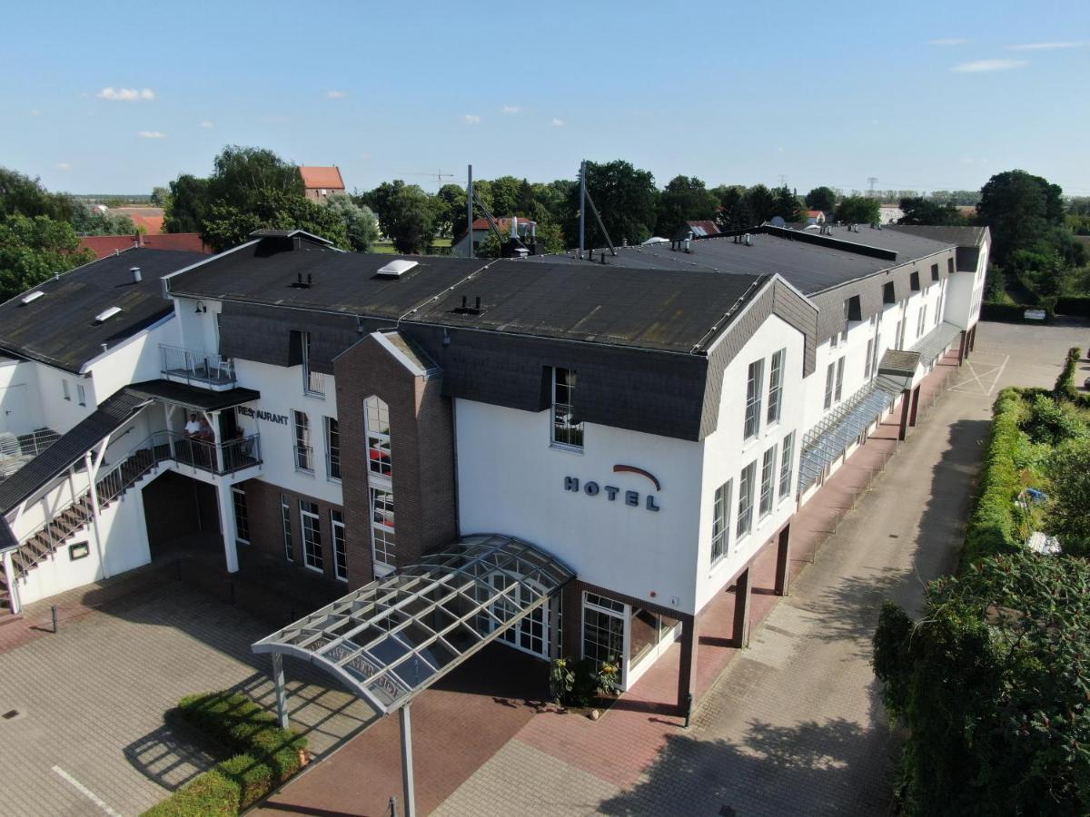 Hotel Lindenberger Hof Ahrensfelde Εξωτερικό φωτογραφία