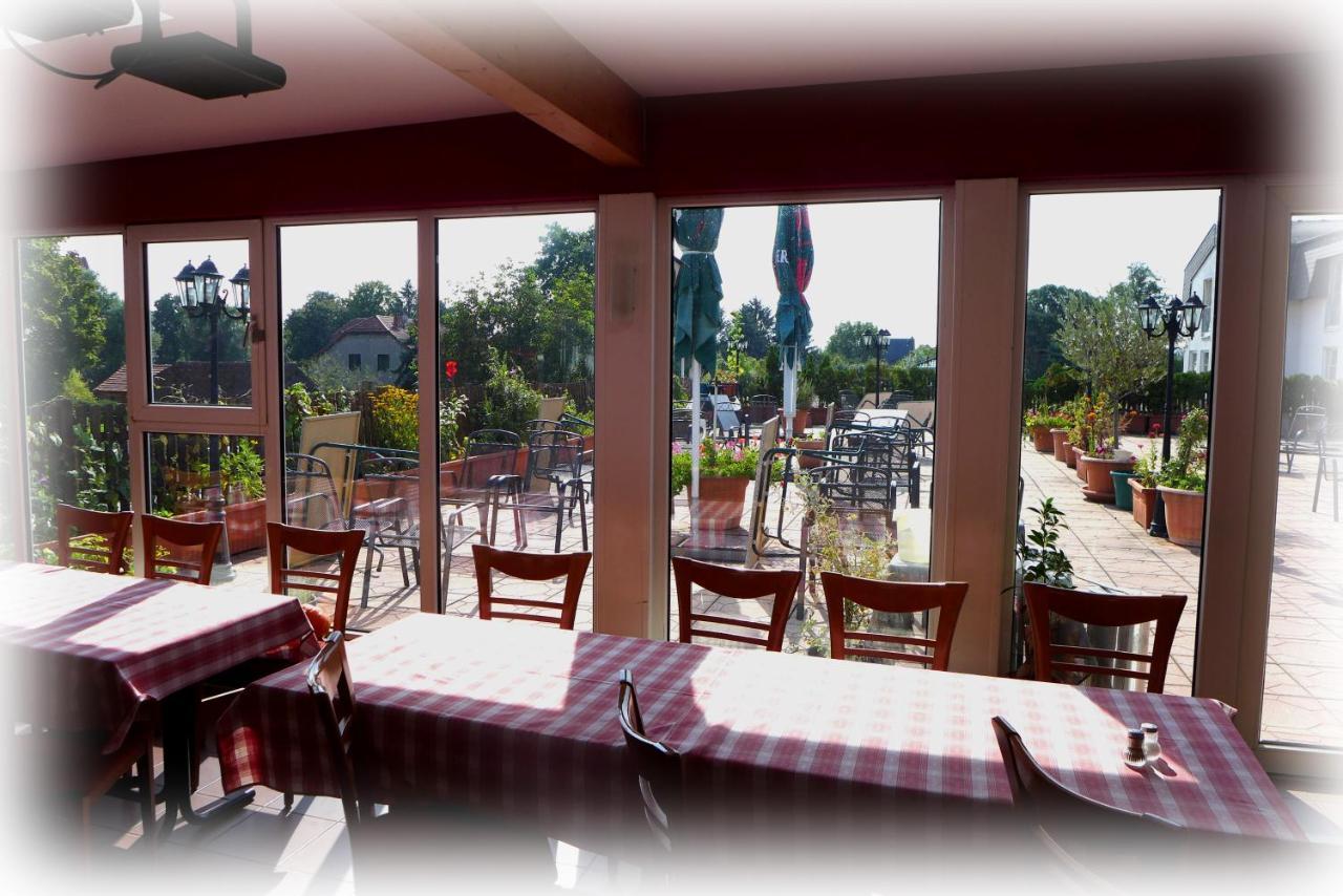 Hotel Lindenberger Hof Ahrensfelde Εξωτερικό φωτογραφία
